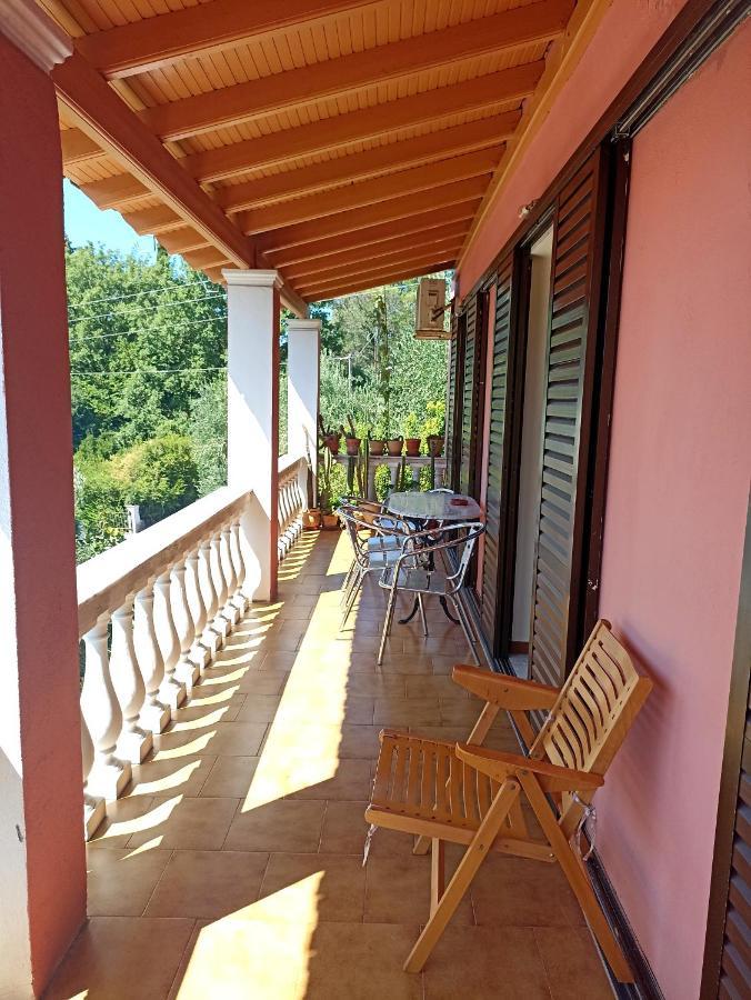 Iren Holiday Apartment Ipsos Exterior photo